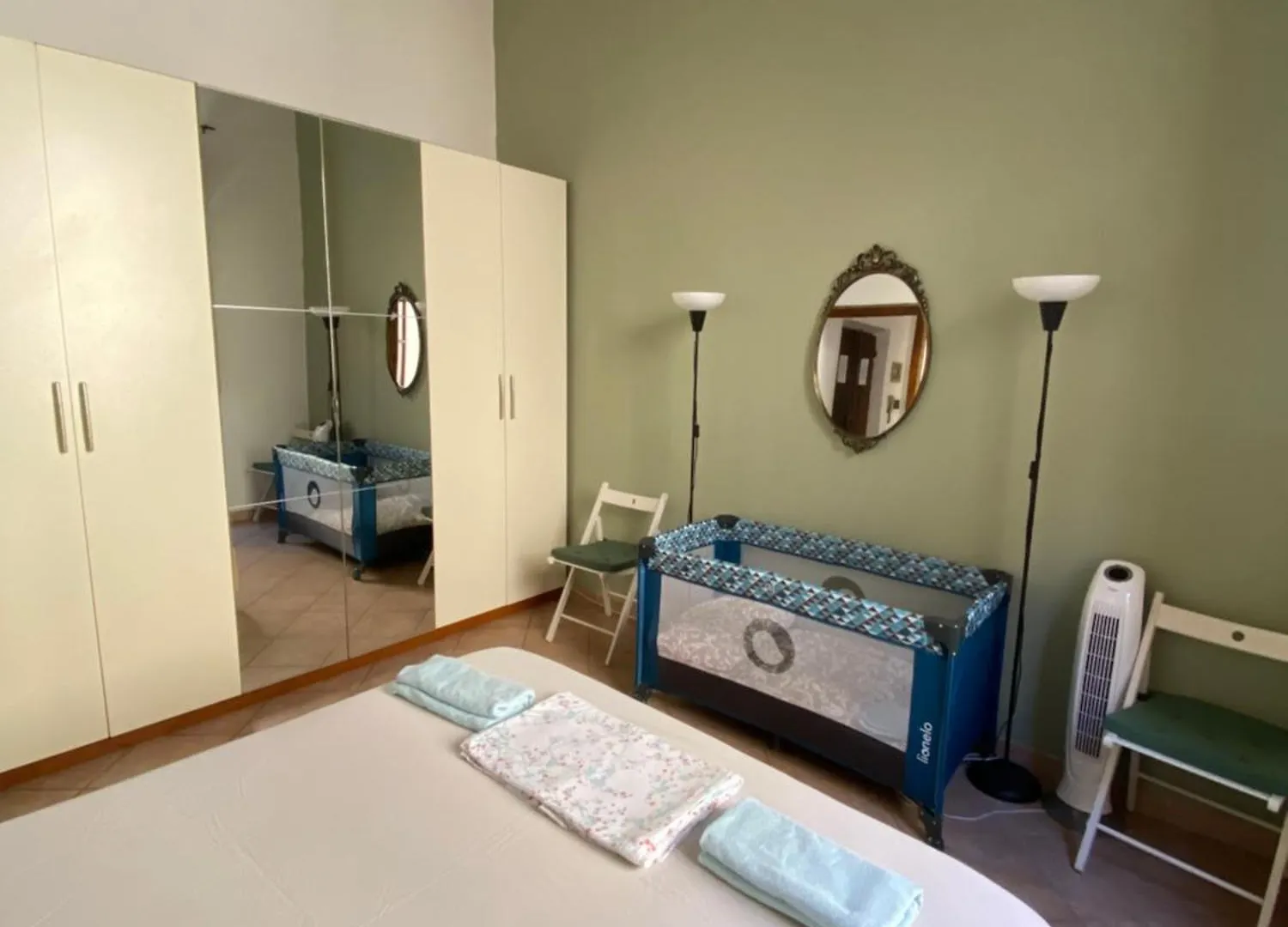 Artemisia Apartment Pisa Italy