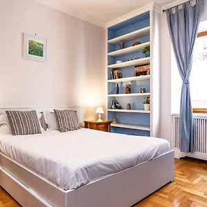  Apartment Mecenate Fori Imperiali Italy