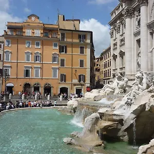  Apartment In Trevi Fouintain View Italy